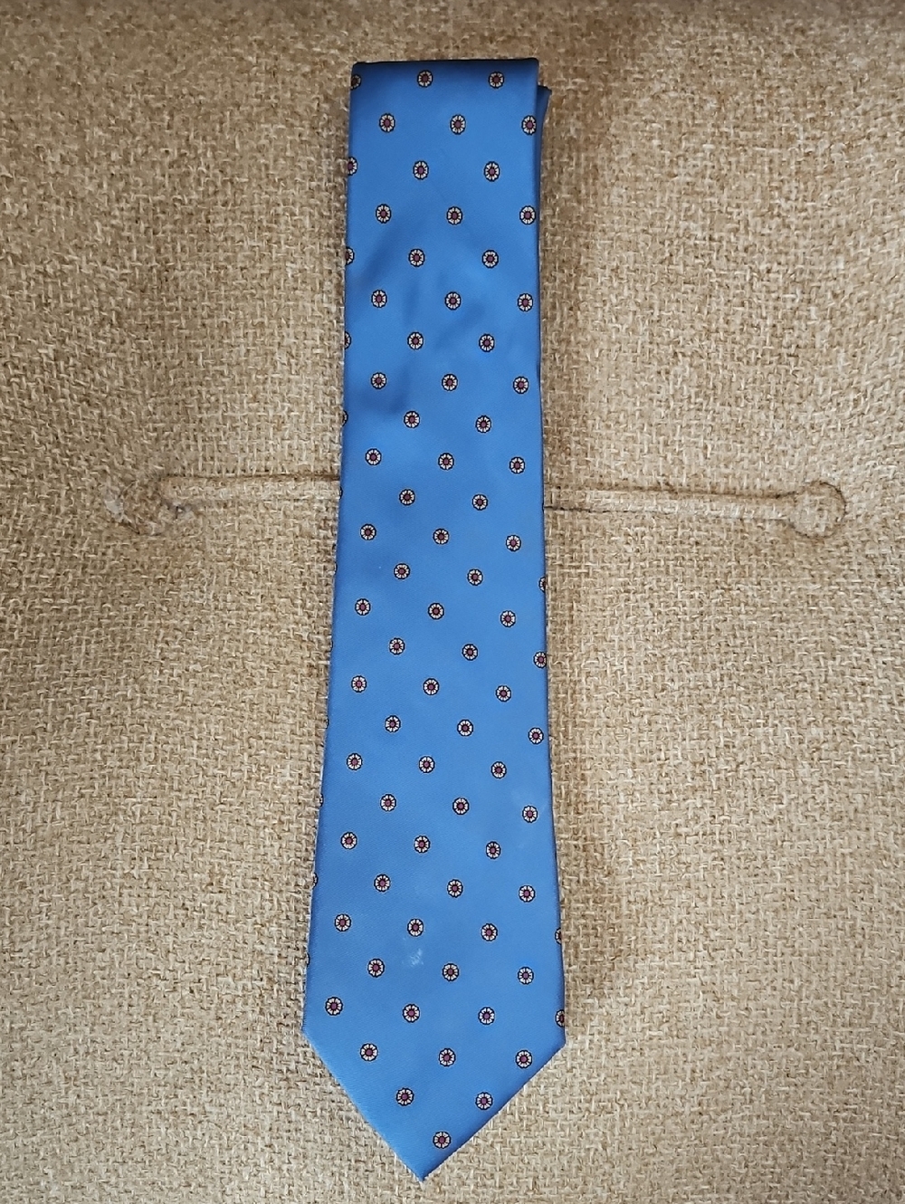 Vintage Woodward & Lothrop Sky Blue Medallion Men’s Tie